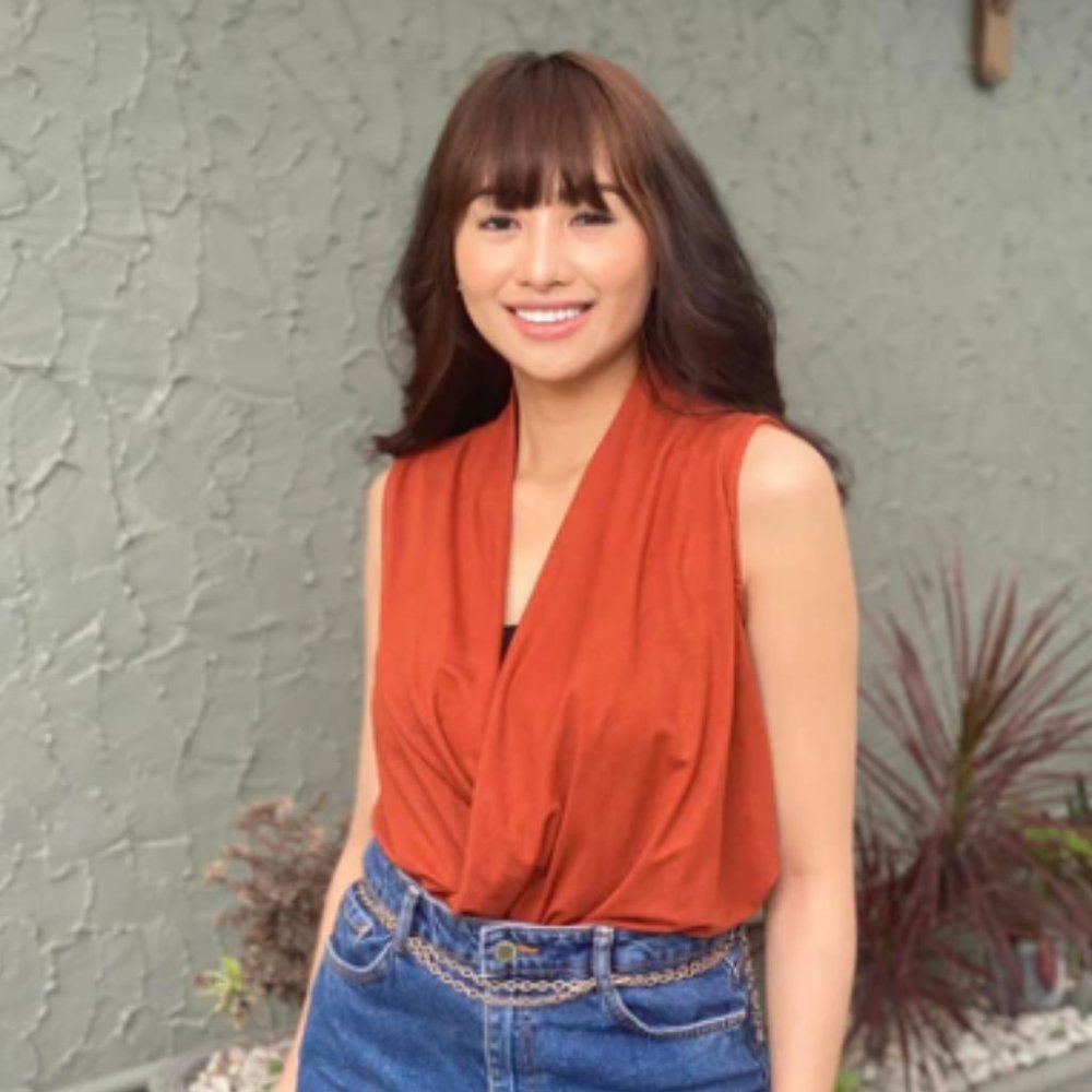Hermoine Loose V-Neck